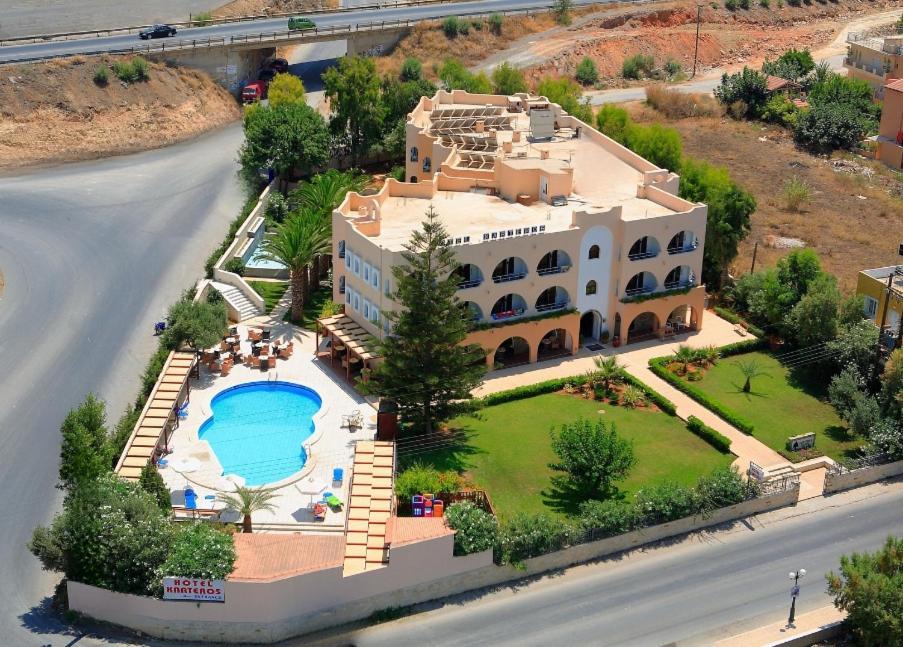 Karteros Hotel Екстериор снимка