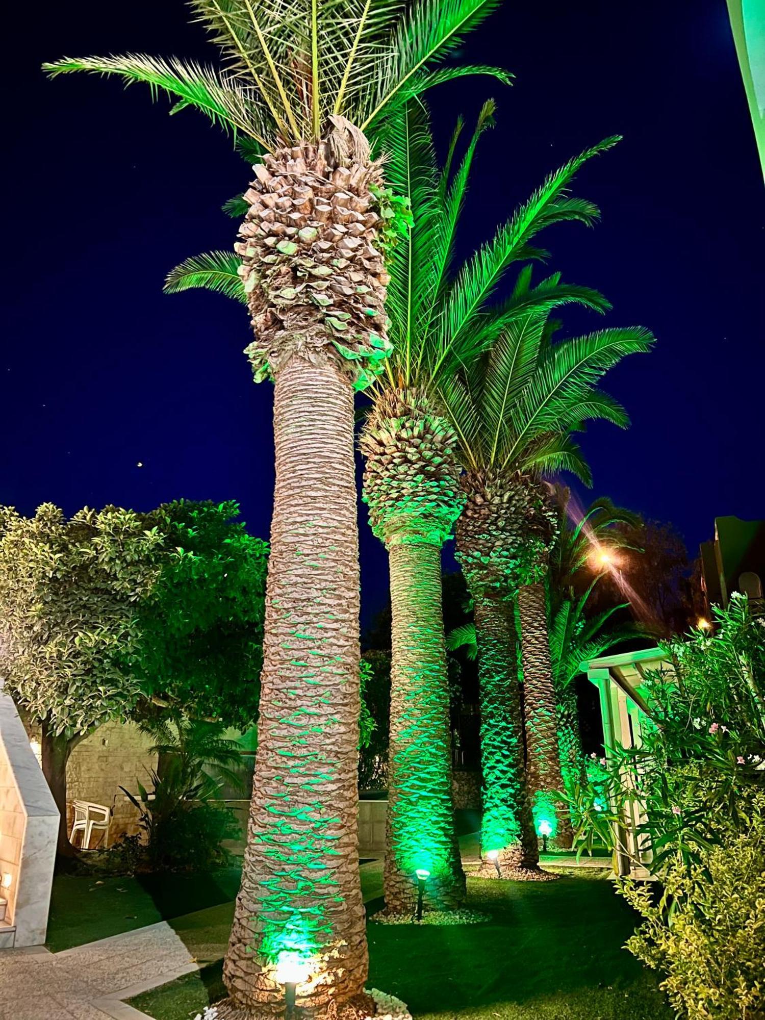Karteros Hotel Екстериор снимка